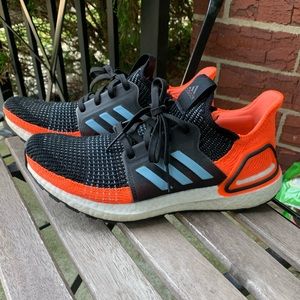 Adidas women’s Ultraboost 19